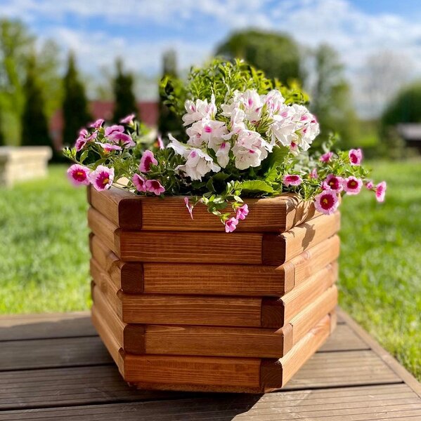 Dřevěný zahradní květináč AKSAMIT pětihran teak - 500x320 (Krásné zpracování)