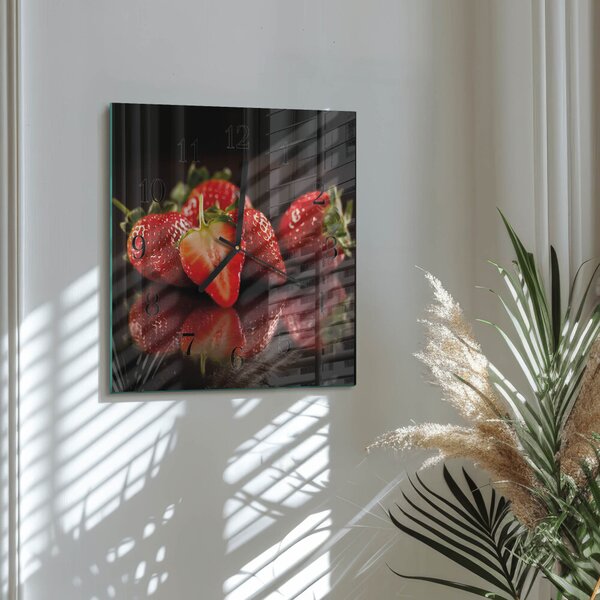 Skleněné hodiny na stěnu Jahody zskc-30x30-00176059