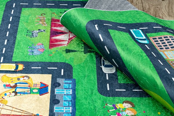 Makro Abra Dětský kusový koberec vhodný k praní BAMBINO 2660 Město Ulice Uličky zelený šedý Rozměr: 80x150 cm