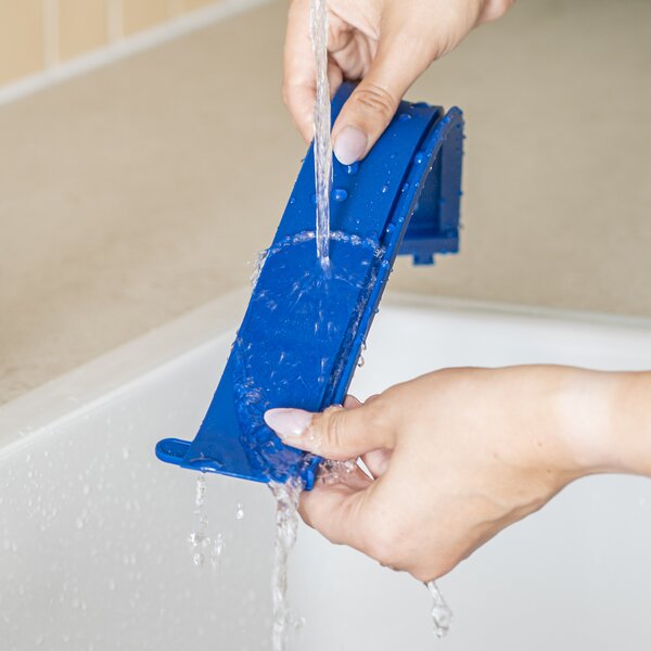 Forma coox SPRING průměr 12 cm s porcelánovou základnou Barva: Modrá