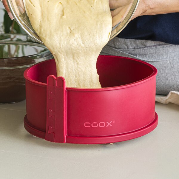 Forma coox SPRING průměr 18 cm se skleněnou základnou a nožičkami Barva: Červená