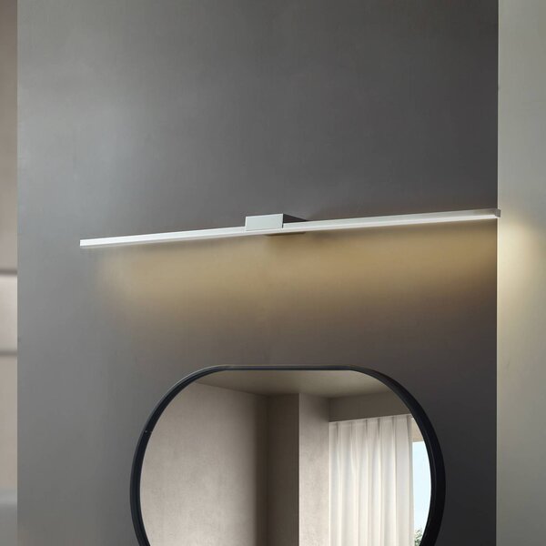 Lucande LED zrcadlová lampa Kivana, chrom, kov, 120 cm, IP44, Chrom / stříbro, Koupelna, Hliník, Moderní