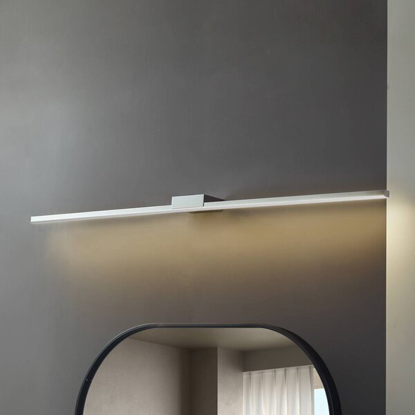 Lucande LED zrcadlová lampa Kivana, chrom, kov, 120 cm, IP44, Chrom / stříbro, Koupelna, Hliník, Moderní