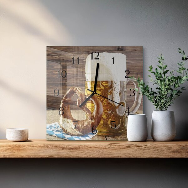 Skleněné hodiny na stěnu Pivní preclík zskc-30x30-00176604