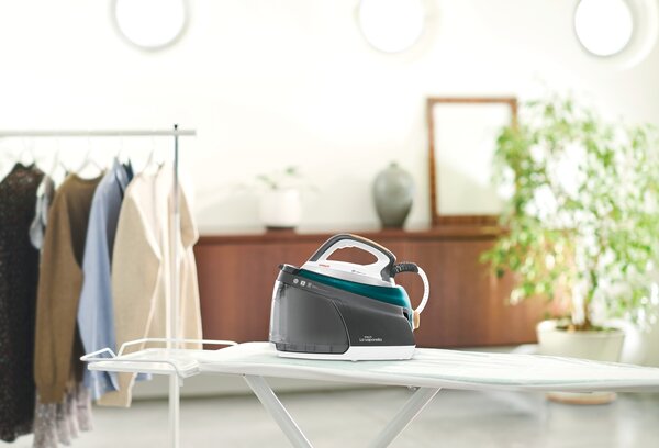 Polti LA VAPORELLA XT120C parní žehlička s generátorem