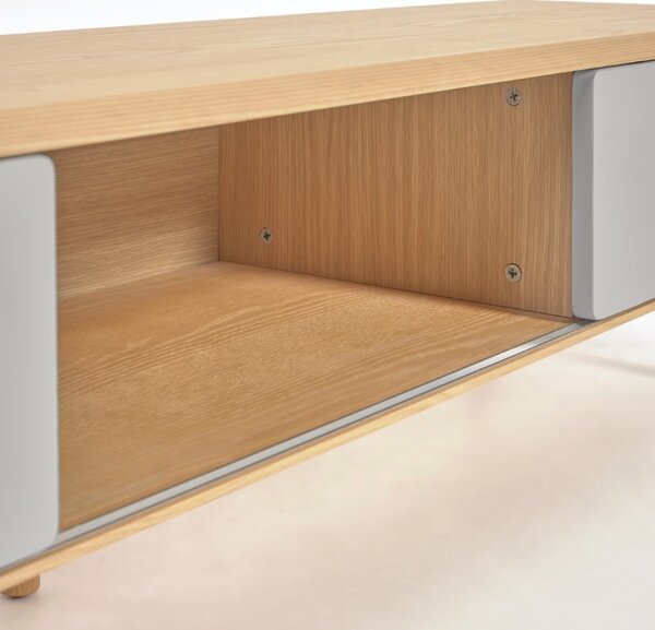 Jasanový TV stolek Kave Home Anielle 180 x 42 cm