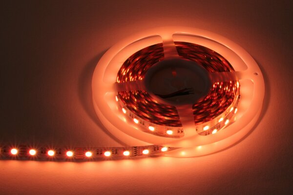 LED-lumin LED pásek 12V RGBWW teplá bílá, 19,2W/m, IP20, Ra>90, 4v1