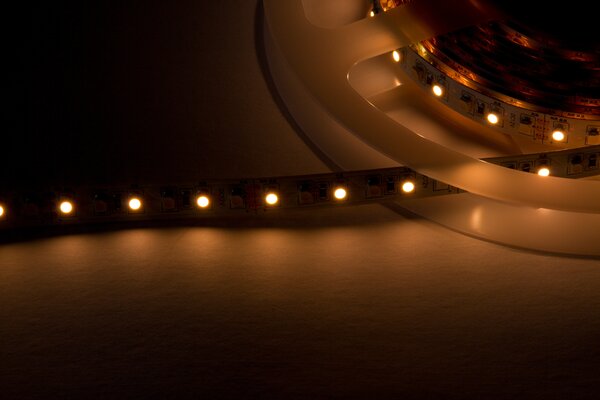 LED-lumin LED pásek samolepící 9,6W/m, IP20, Ra>90, CCT