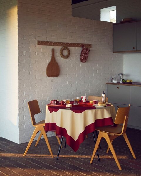 Marimekko Ubrus Unikko 140x140cm, vanilka-burgundy