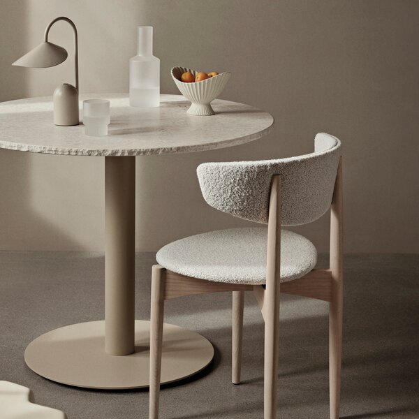 FERM LIVING Jídelní stůl Mineral, Black