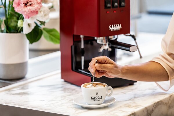 Gaggia Classic E24 červená