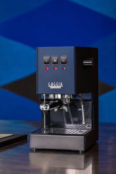 Gaggia Classic E24 modrá