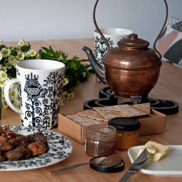 Iittala Hrnek Taika 0,4l, černý