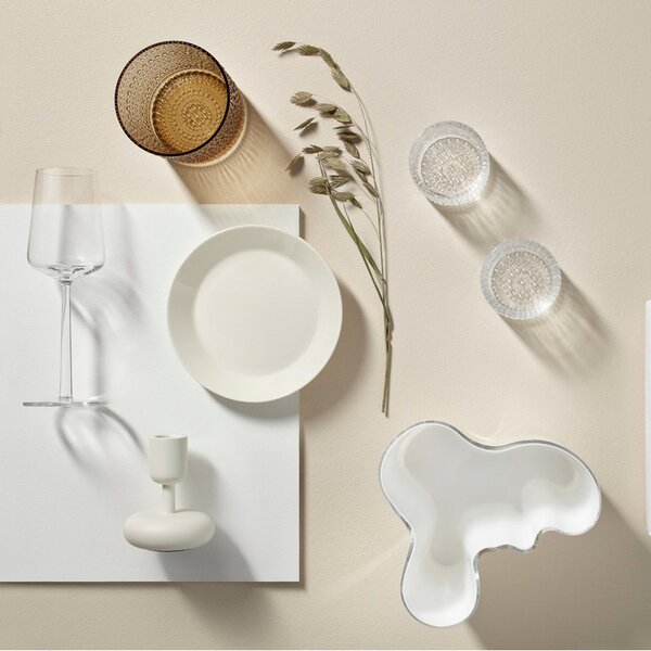 Iittala Svícen Kastehelmi, čirý