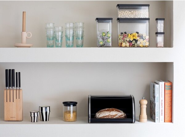 Ocelový chlebník Roll Top – Brabantia