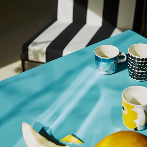 Marimekko Hrnek Oiva Siirtolapuutarha 0,25l, černý