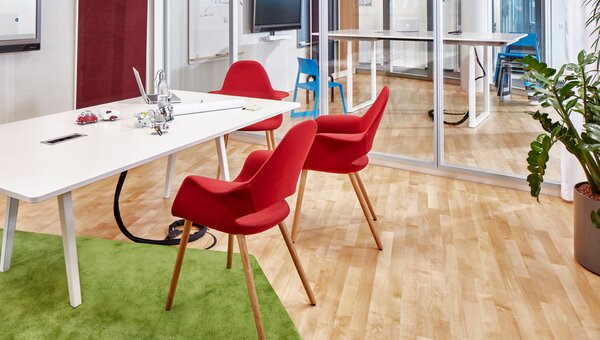 Vitra designové židle Tip Ton