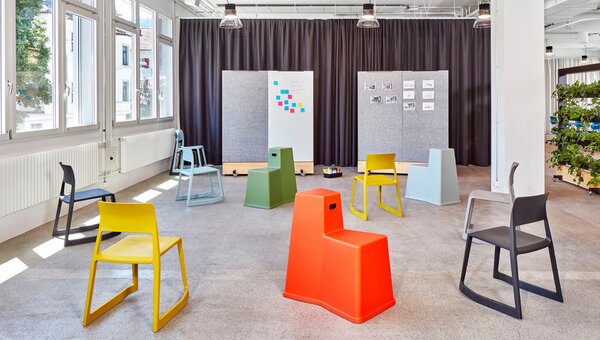 Vitra designové židle Tip Ton