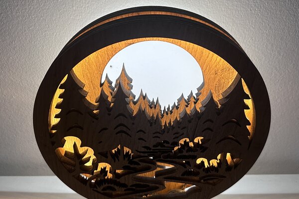 "V lese" lampa 20x22cm provedení povrchu: dub