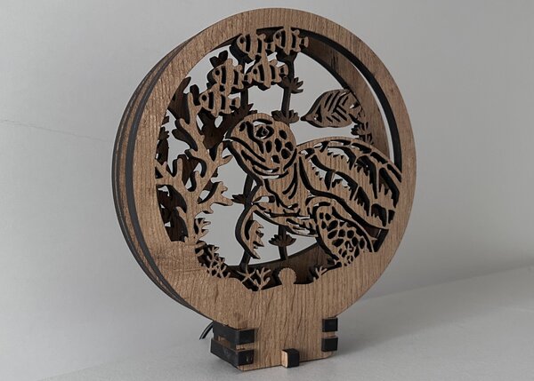 "Želva" lampa 20x22cm provedení povrchu: dub