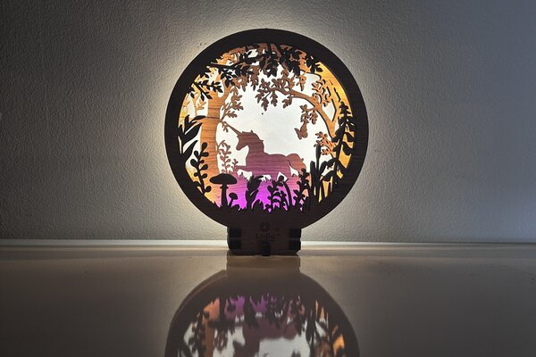 "Jednorožec" lampa 20x22cm provedení povrchu: dub