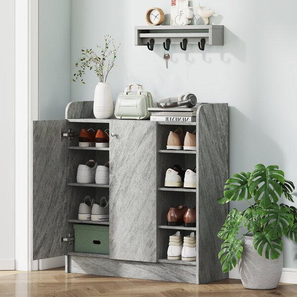 Botník HOMCOM se 4 přihrádkami – pojme 12 párů, 83 x 30 x 90 cm | Aosom