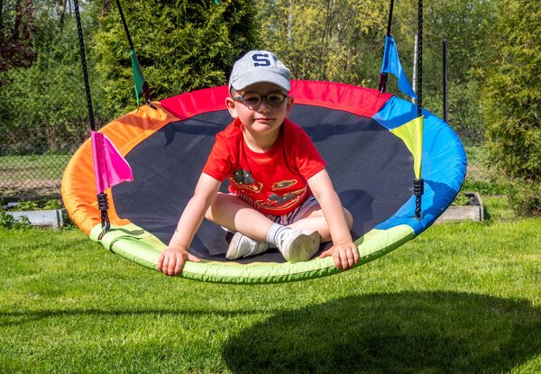 Aga Závěsný houpací kruh 120 cm Barevný s vlajkami