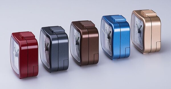 Nejlevnější analogový malý levný budík JVD quartz SR105.6 (stříbrný)