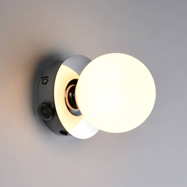 Trio Lighting Nástěnné světlo Alfio, Ø 11 cm, chromová barva, kov/sklo, IP44, Chrom / stříbro, Koupelna, kov, Moderní