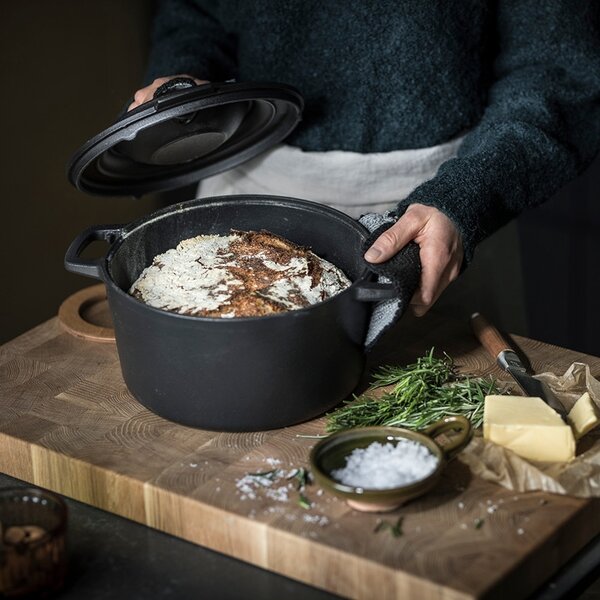 Fiskars Litinový hrnec Norden 6l