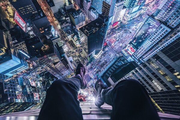 Plakát, Obraz - On The Edge Of Times Square