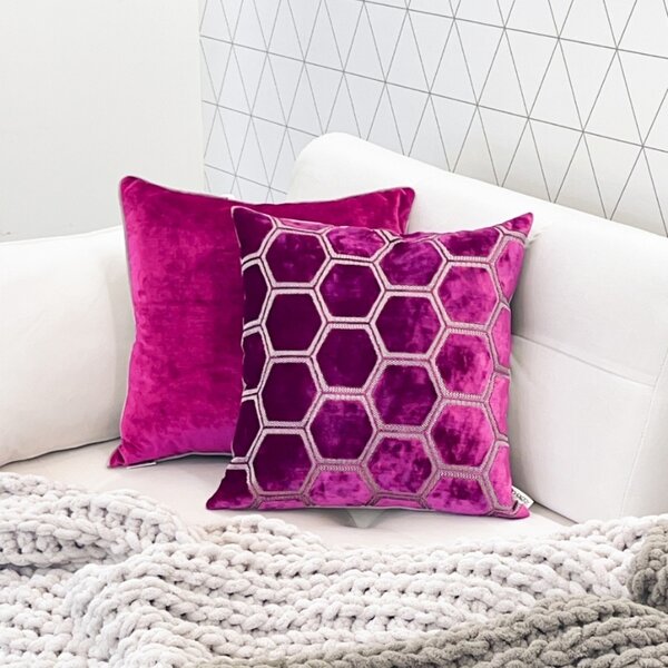 BOHOLOGY Růžový sametový povlak na polštář Hexagon 43 x 43 cm