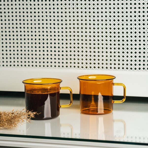 Muurla Hrnek Glass 0,35l, jantarový