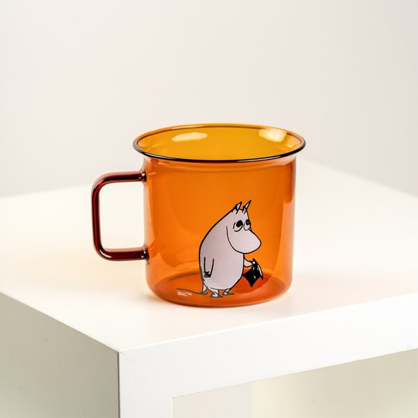 Muurla Skleněný hrnek Moominpappa 0,35l, jantarový