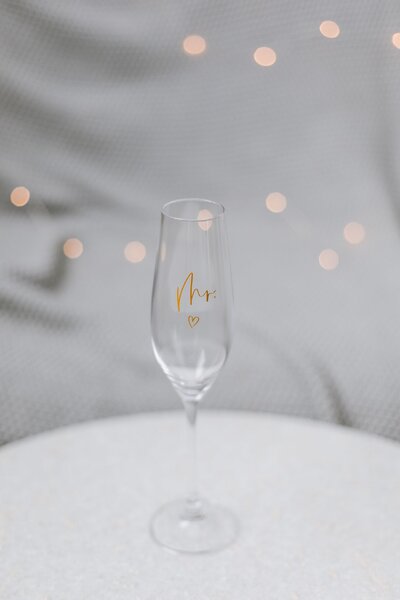 Sklenice na sekt Mr. a Mrs. – set 2 ks