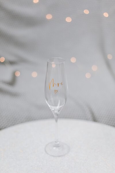 Sklenice na sekt Mr. a Mrs. – set 2 ks