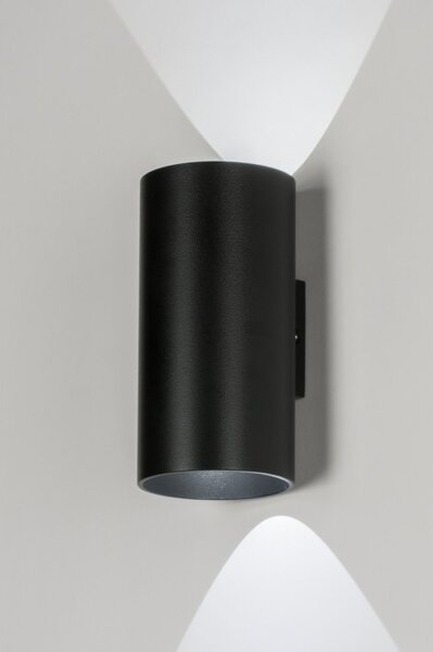 Nástěnné koupelnové designové černé svítidlo Baurne Black (LMD)