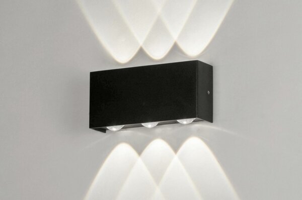 Nástěnné designové venkovní LED svítidlo James Black (LMD)