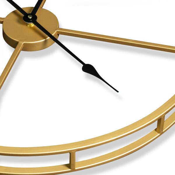 Dekorační kovové nástěnné hodiny v moderním minimalistickém stylu