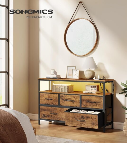 SONGMICS Komoda s LED osvětlením a nabíjecí stanicí Vasagle Mory 98,7 cm hnědá/černá