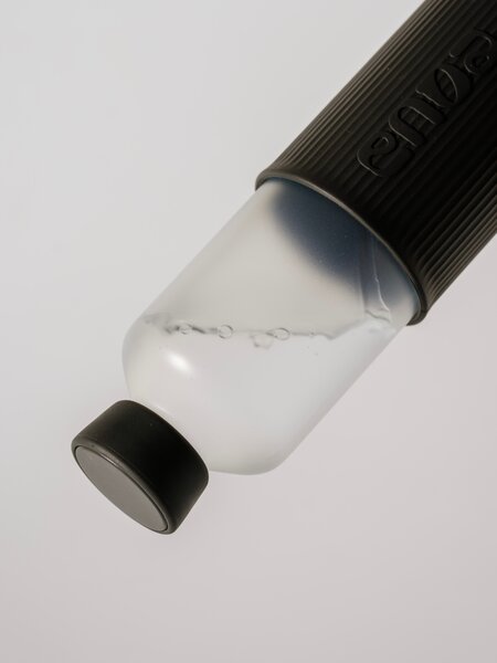 Skleněná lahev EQUA Glow Dark 750 ml