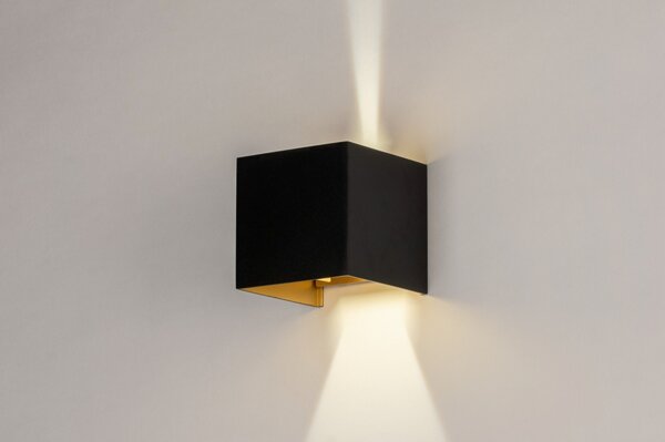 Nástěnné LED svítidlo Outdoor Grace Black and Gold (LMD)