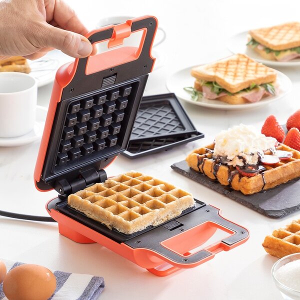 Vaflovač a sendvičovač s recepty 2 v 1 Wafflicher - InnovaGoods