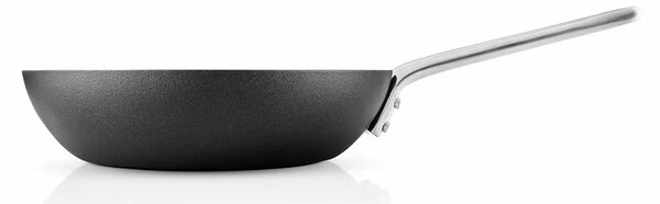 Eva Trio Laser Titanium Professional Pánev 20 cm, masivní tělo dno 10 mm, bez PFAS, titanový povrch, na indukci, do trouby do 300 °C, Eva Solo