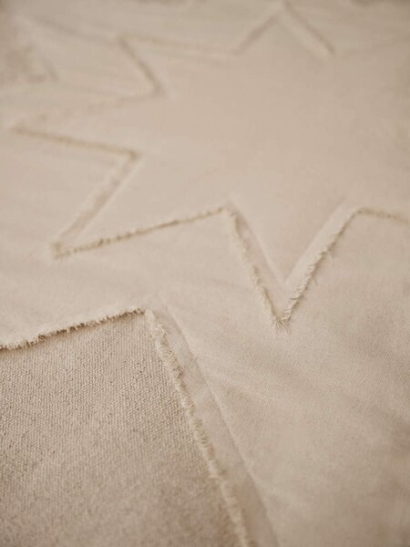 Ferm Living Podložka pod vánoční stromeček Vela Star, natural