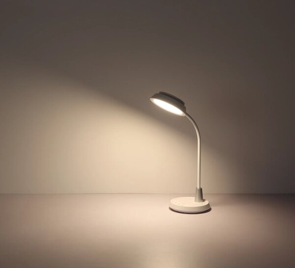 Globo 58496W - LED Stmívatelná dotyková stolní lampa KIRK LED/12W/230V bílá