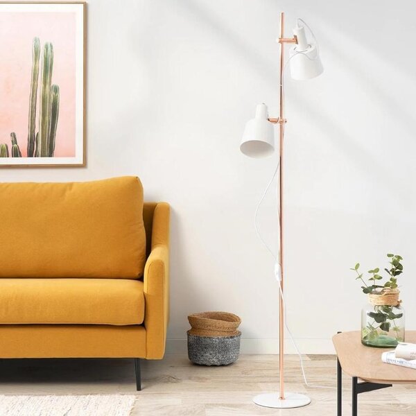 Bílá kovová stojací lampa Somcasa Pasula 155 cm