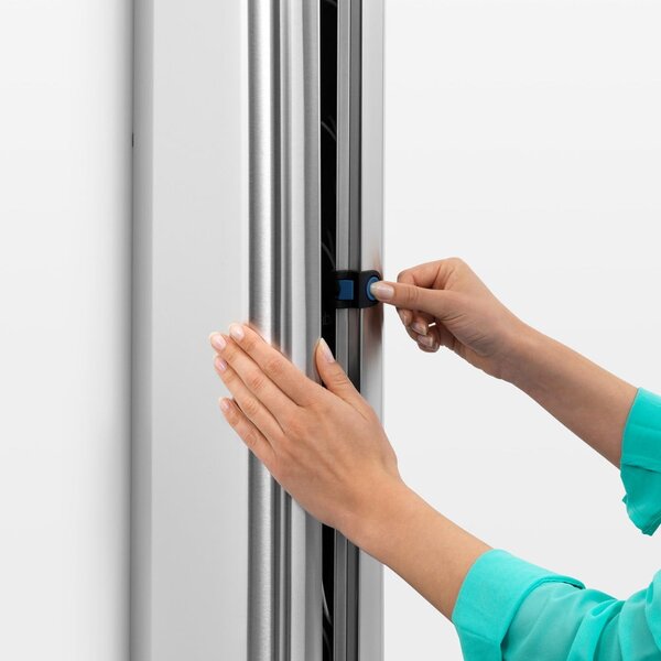 Nástěnný ochranný box na sušák na prádlo WallFix – Brabantia