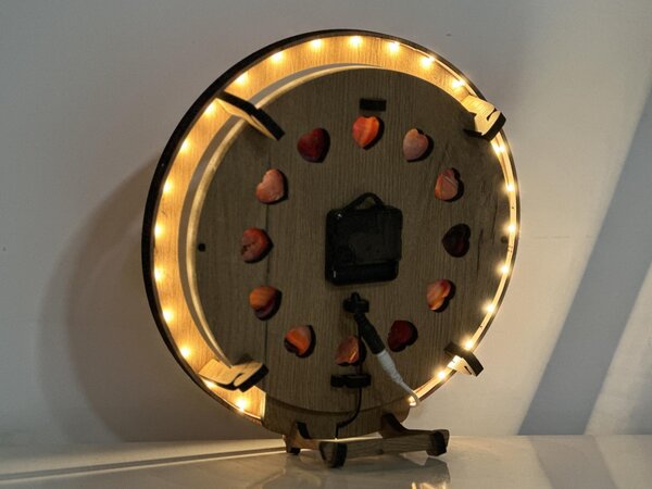 "Dvanáct achátových srdcí" dřevěná lampa/obraz 230V/31 cm dub