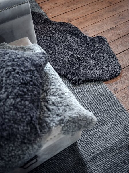 Skinnwille Home Collection Polštář australská kožešina Curly, antracit, 45x45 cm